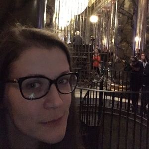 Meet your Posher, Jennifer